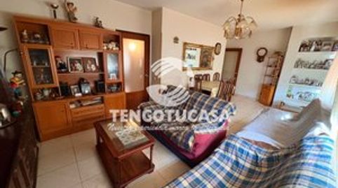 Foto 2 de Piso en venta en Calle Antonio Calvo, San Pascual, Madrid Capital