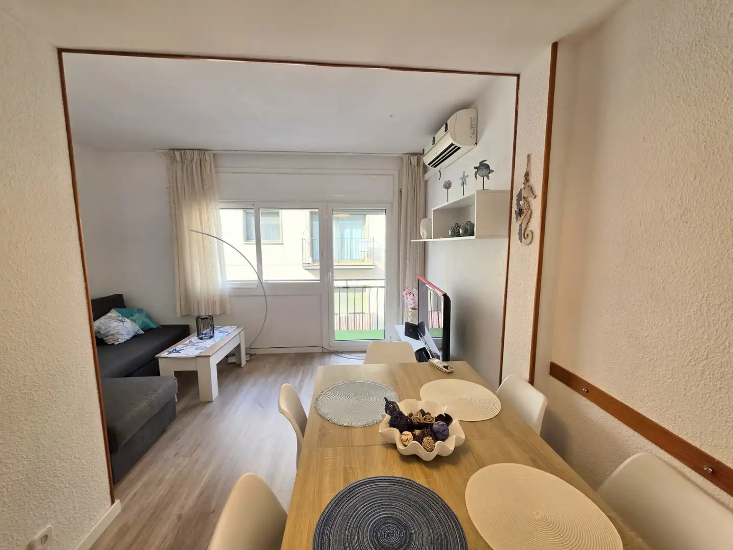 Sala de estar de Apartamento en venta en Lloret de Mar con Aire acondicionado, Calefacción y Parquet