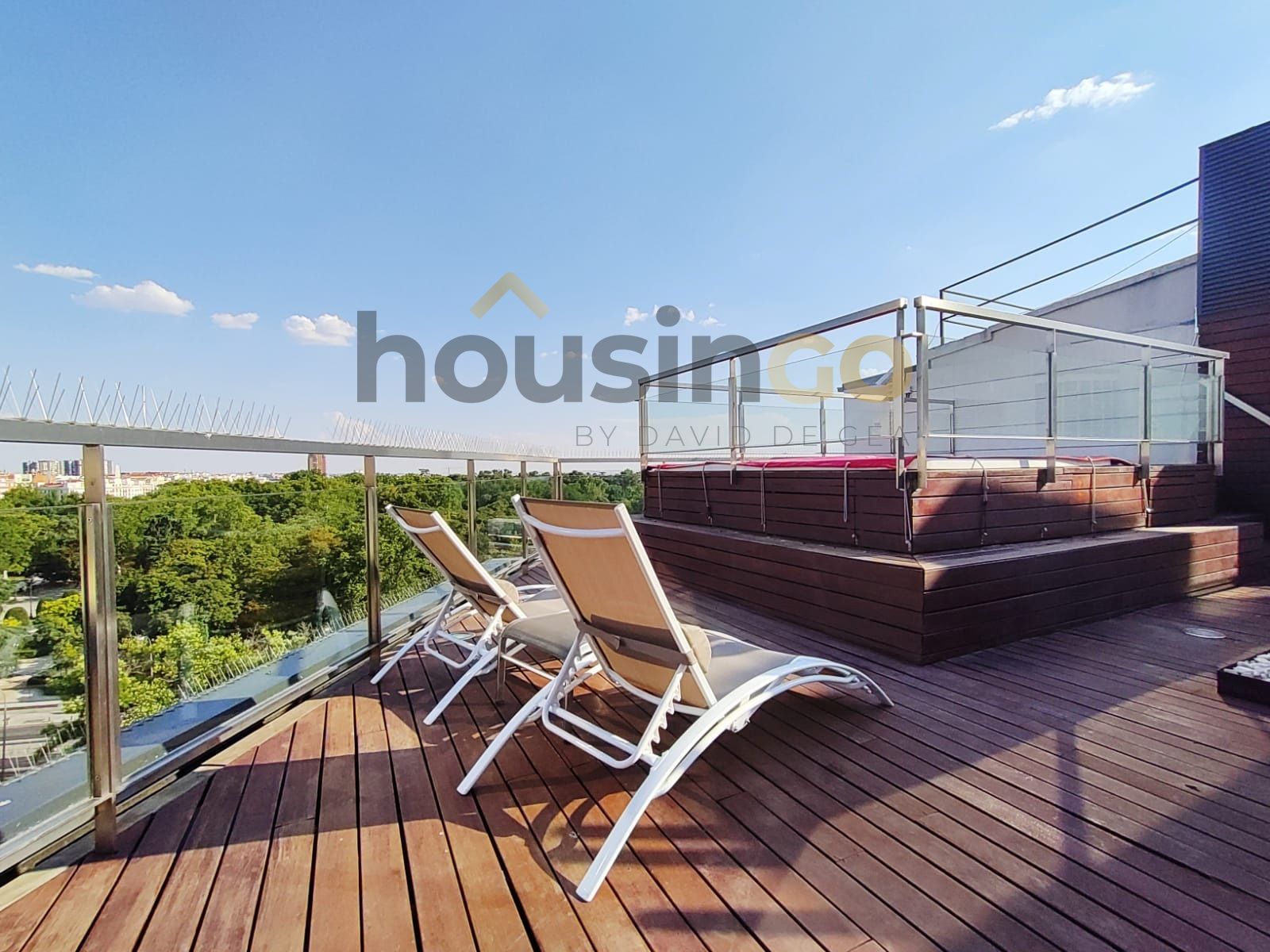 Terrace of Flat to rent in  Madrid Capital  with Air Conditioner, Heating and Parquet flooring