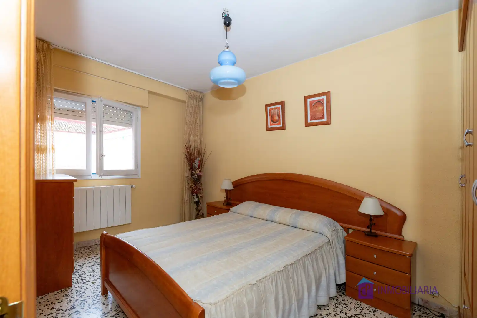 Habitación de Piso en venta en Zaragoza con Calefacción y Terraza