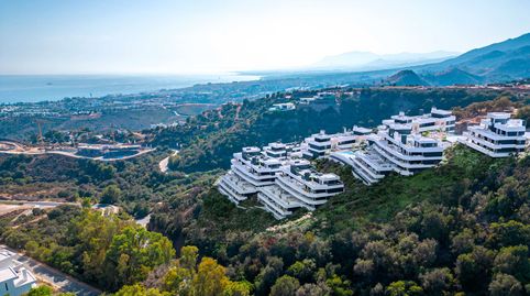 Foto 2 von Wohnung zum Verkauf in Lomas de Marbella, Alto de los Monteros, Marbella