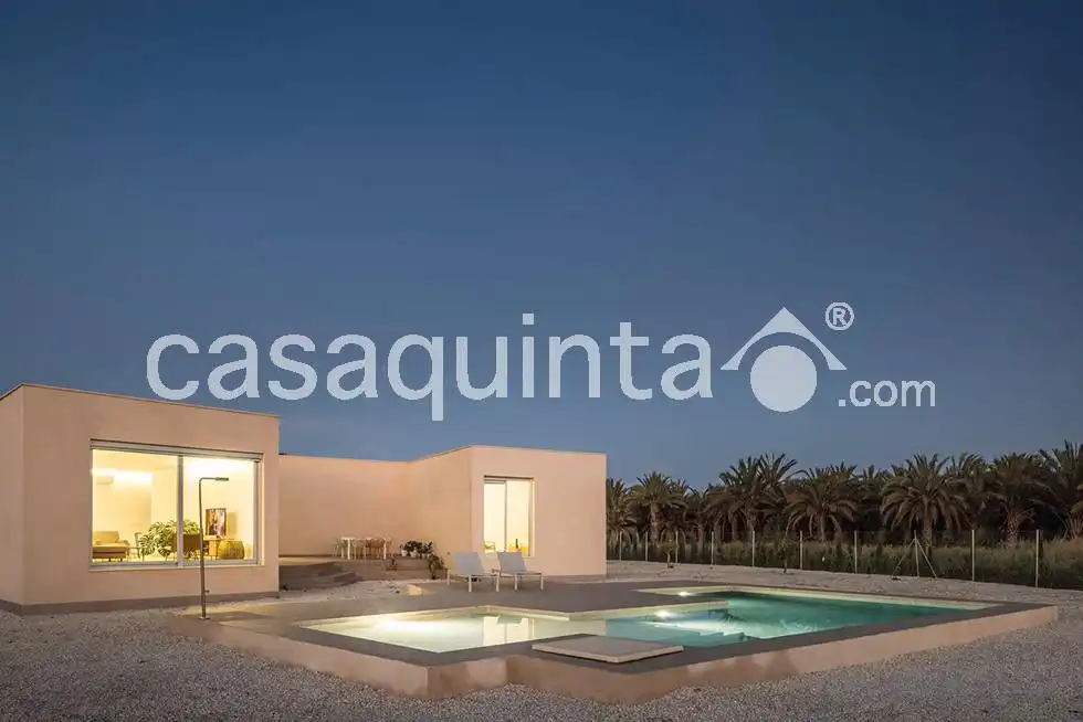 Xalet amb piscina en venda a Cam. del Arrendador