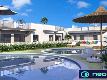 Maison mitoyenne avec piscine à vendre à N/A