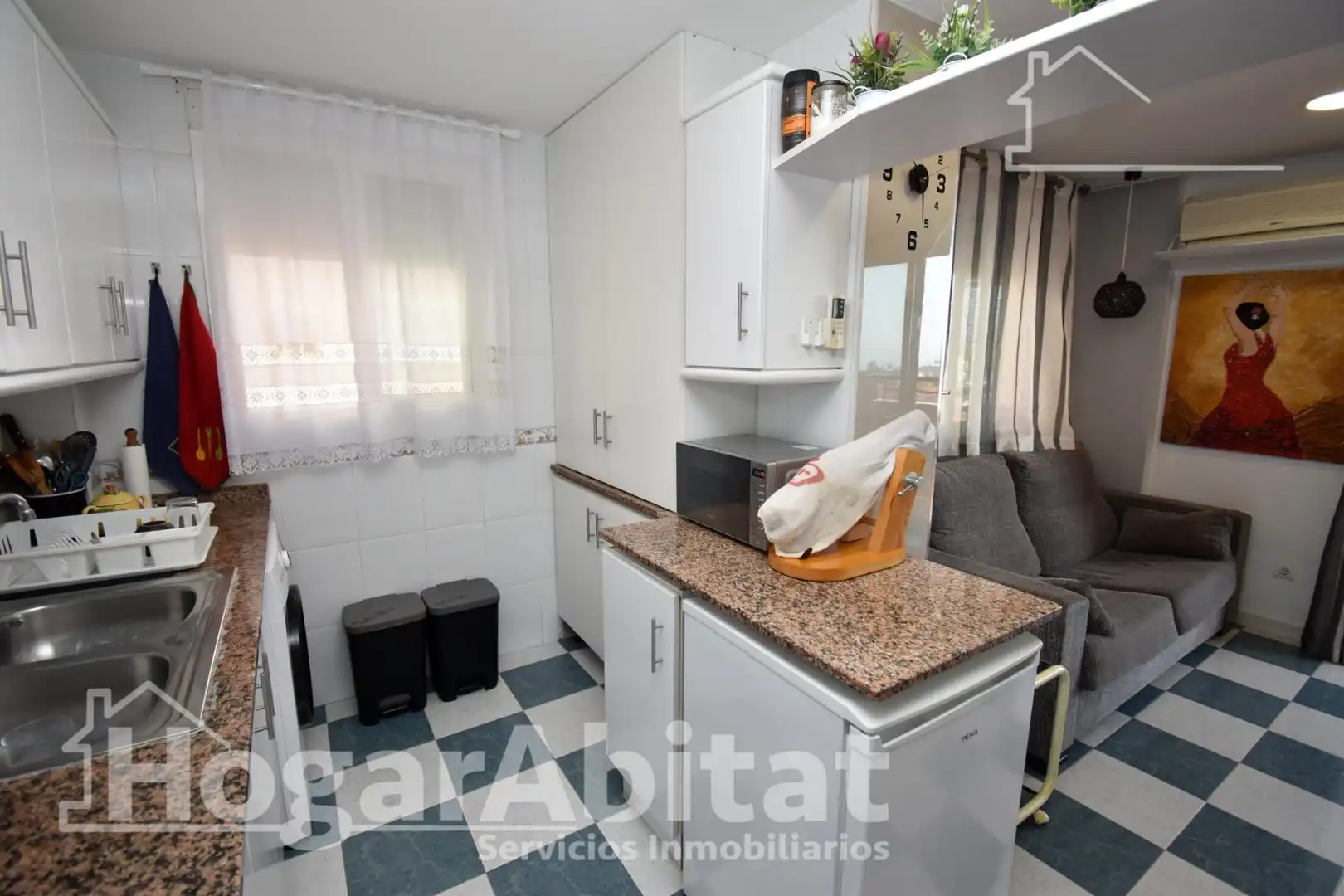 Cocina de Apartamento en venta en Oropesa del Mar / Orpesa con Aire acondicionado, Calefacción y Jardín privado