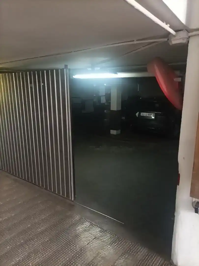 Parkplatz von Garage zur Miete in Valencia