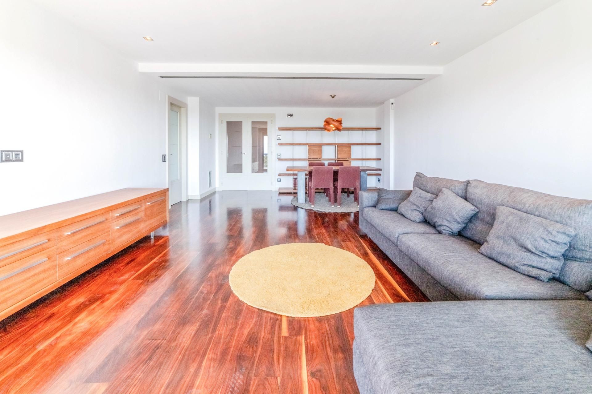 Living room of Flat for sale in Sitges  with Private garden, Parquet flooring and Terrace