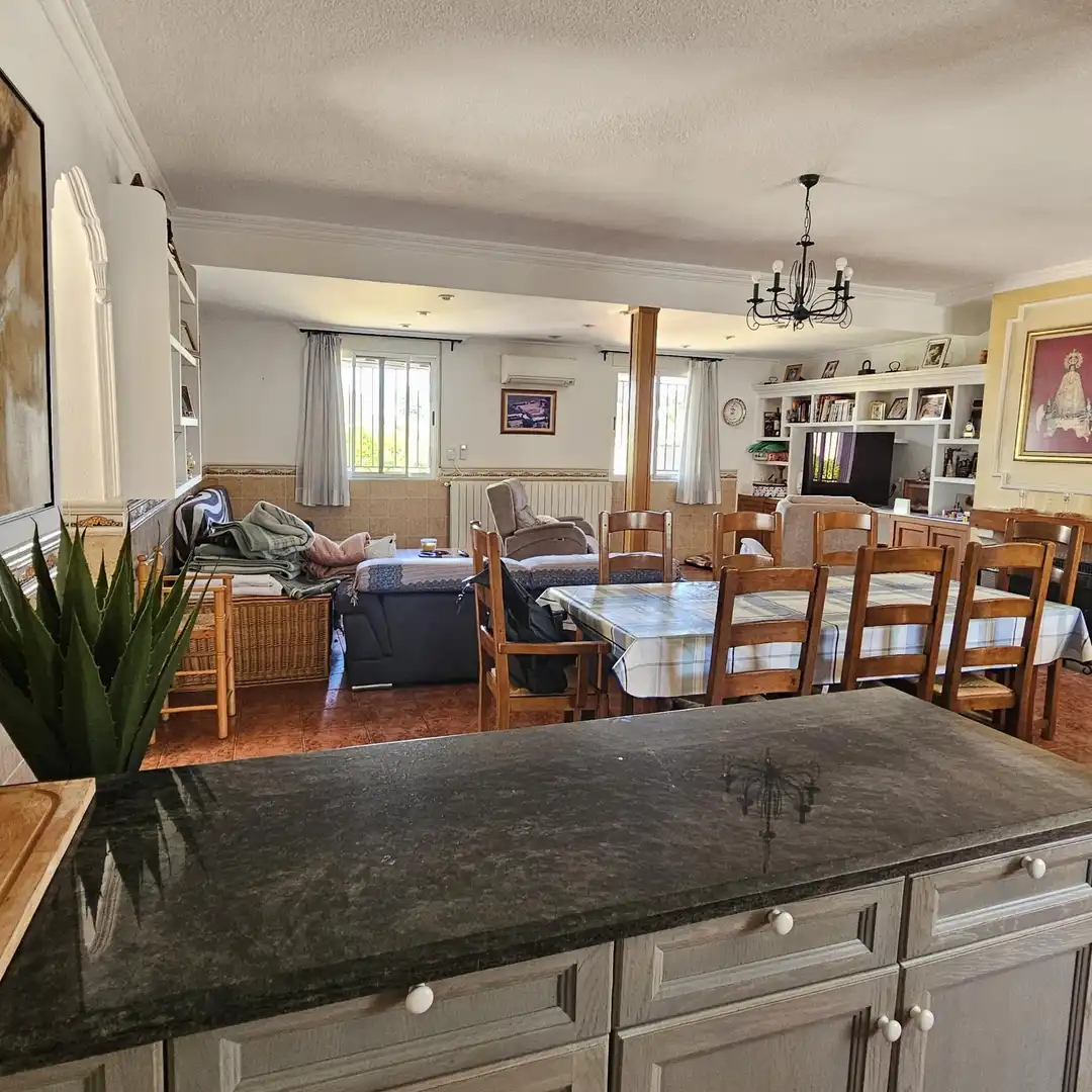 Detached house with pool for sale in Montserrat, imagen 9