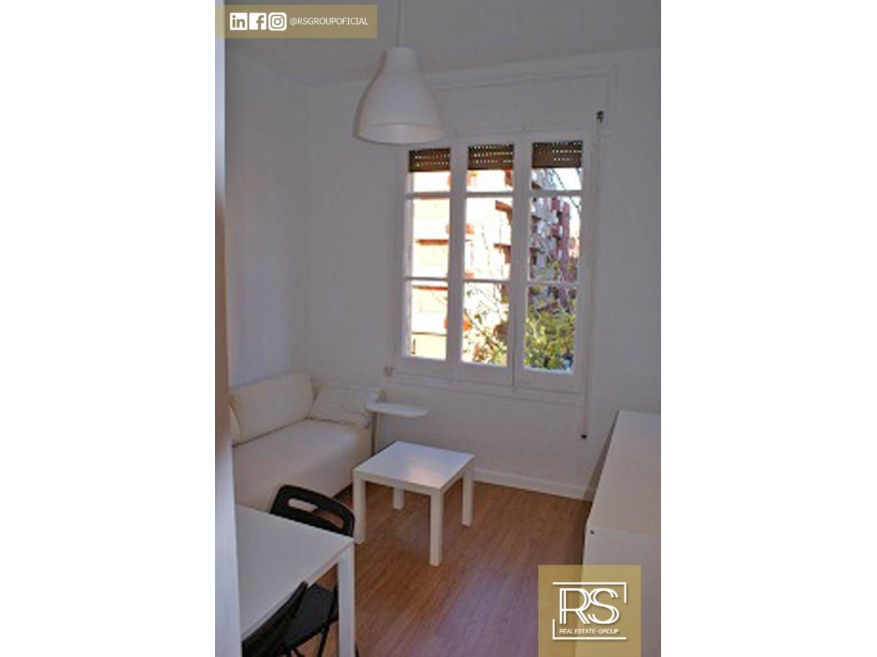 Bedroom of Flat to rent in  Barcelona Capital  with Air Conditioner, Parquet flooring and Terrace
