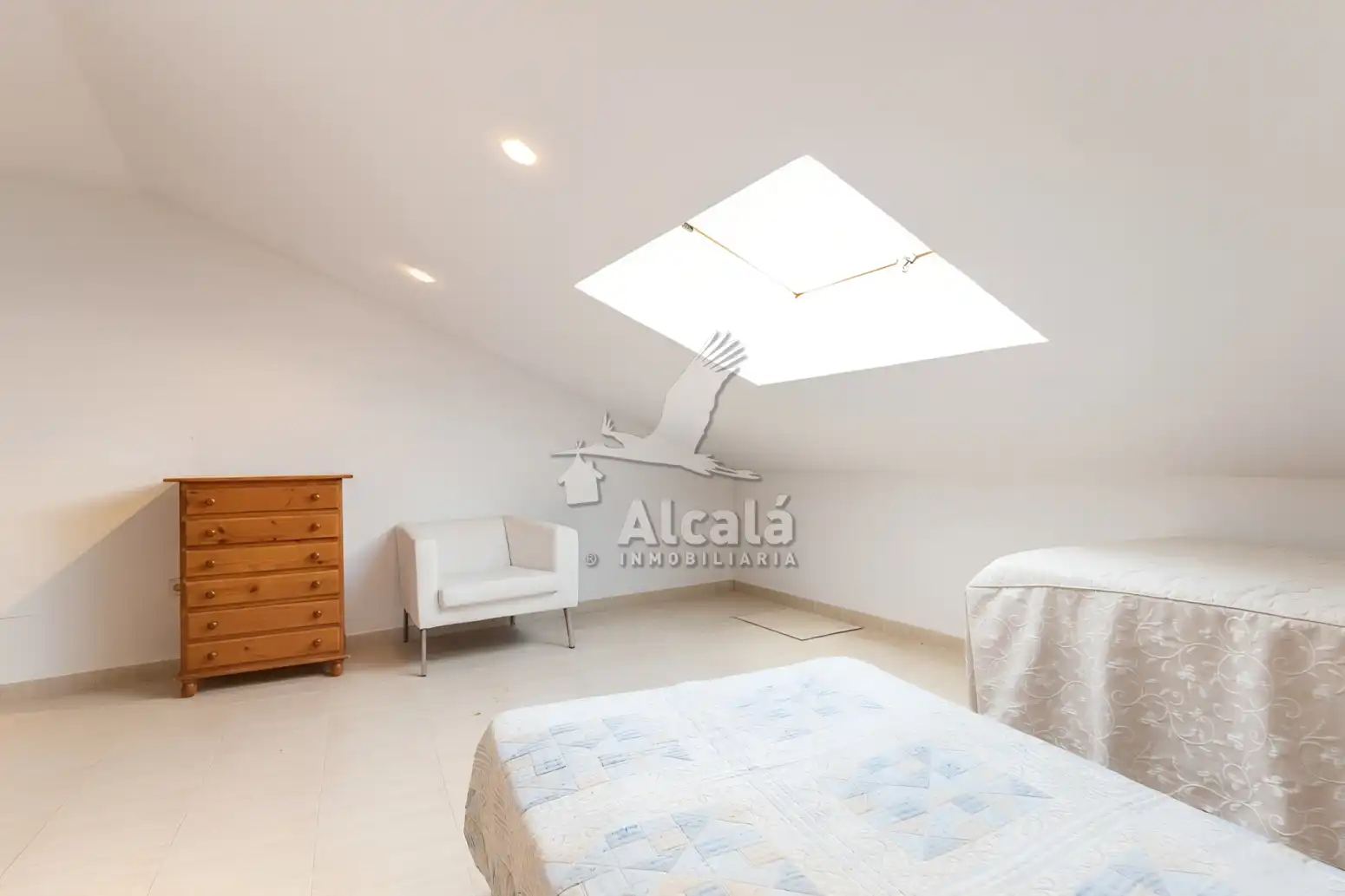 Dormitori de Casa o xalet en venda en Villanueva de la Torre amb Calefacció i Jardí privat
