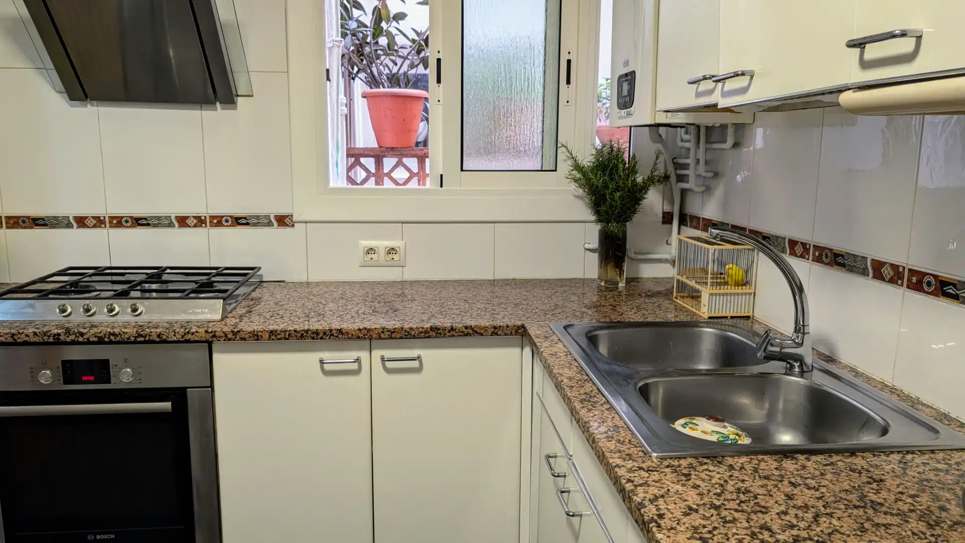 Cocina de Piso en venta en Sant Feliu de Guíxols con Terraza y Amueblado