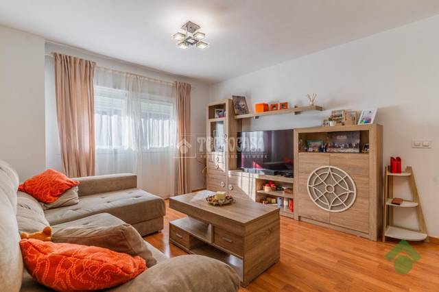 Piso en Venta en Casines