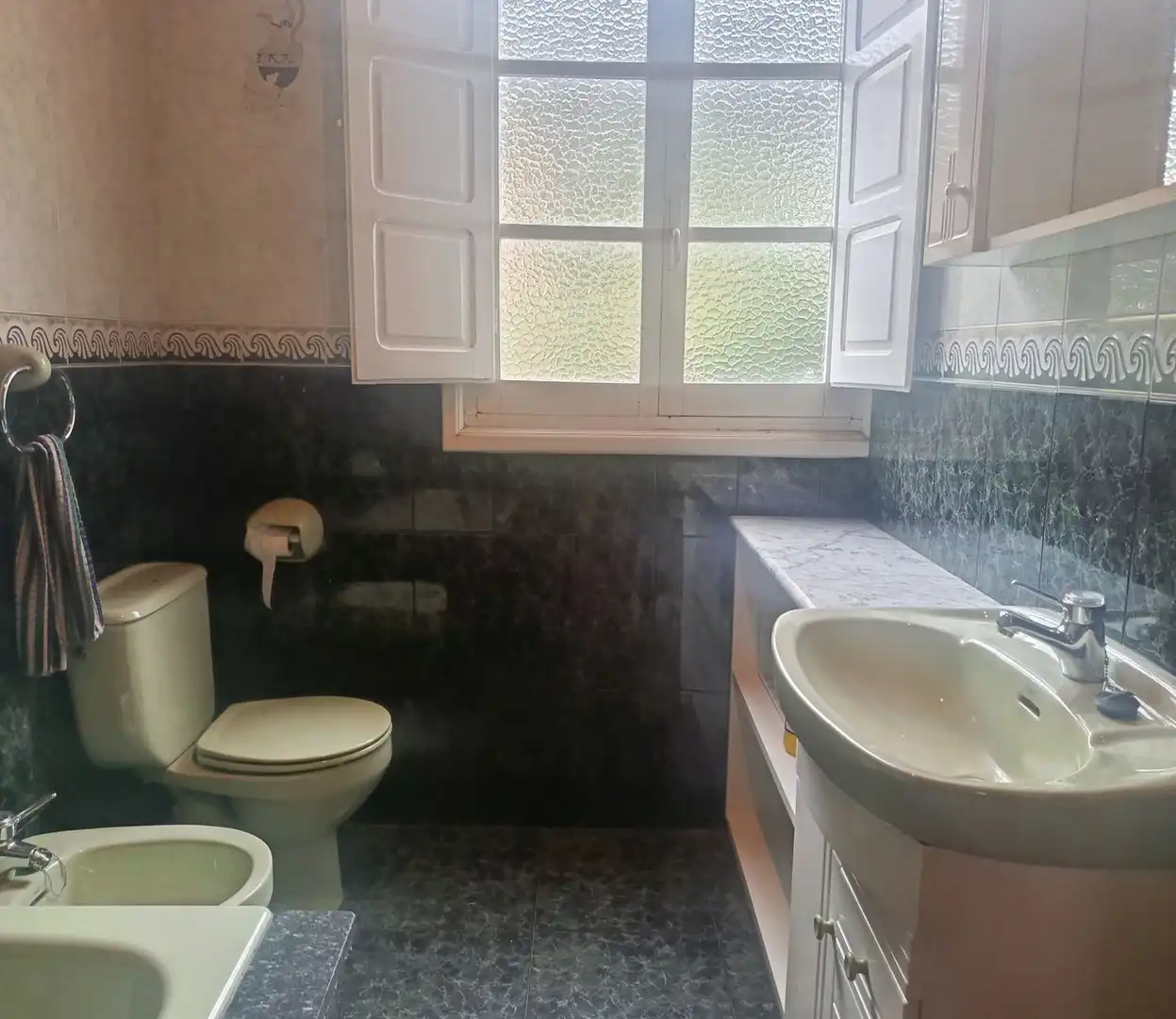Bathroom of Houses for sale in Pravia  with Heating, Furnished and Oven