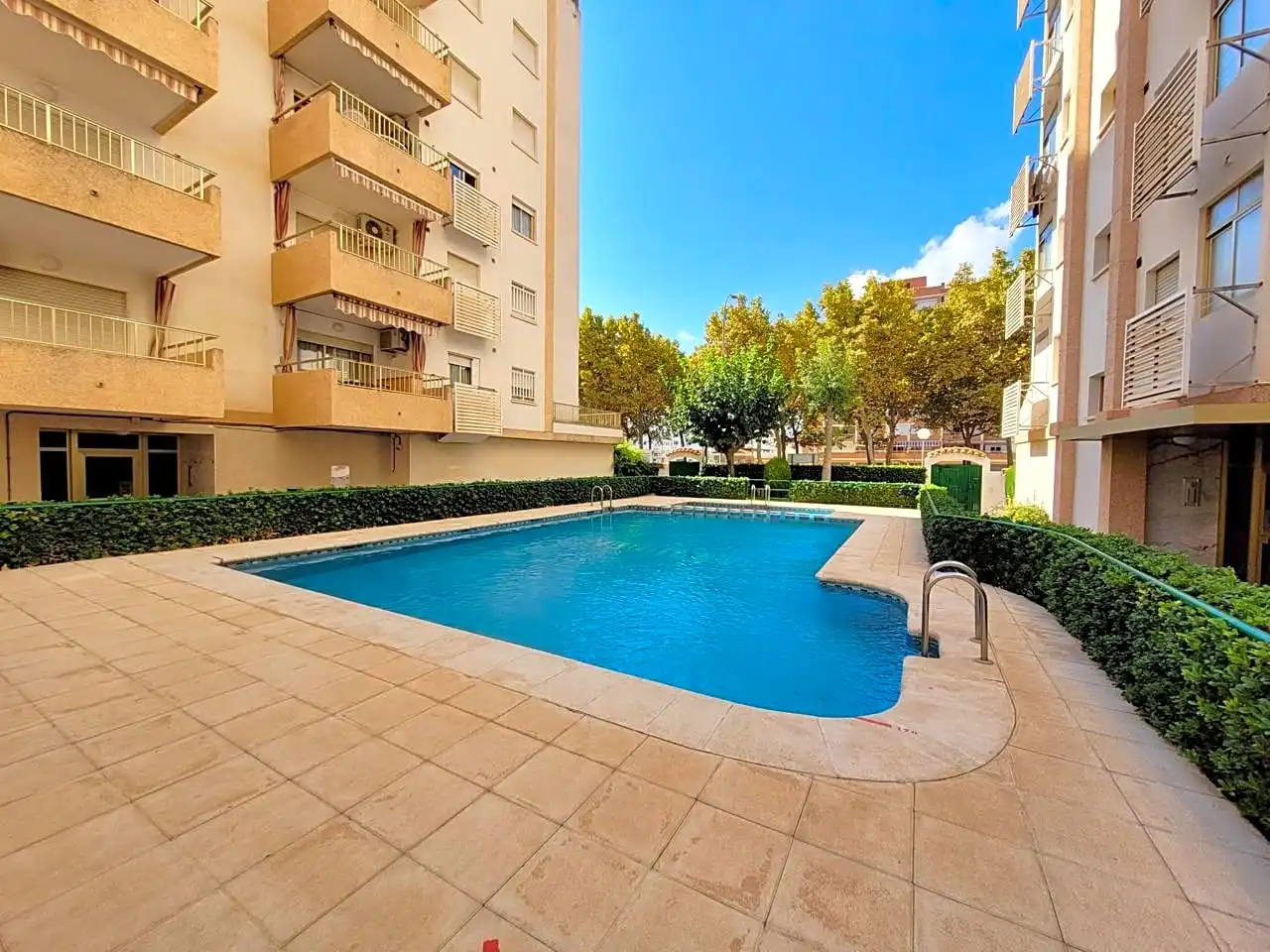 Apartments for rent in Rosa De Los Vientos, 20, Playa de Gandia