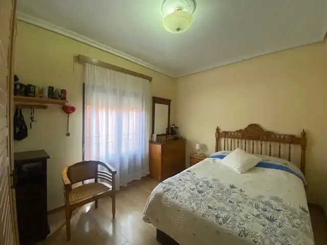 Habitación de Casa o chalet en venta en Sonseca con Calefacción, Terraza y Balcón