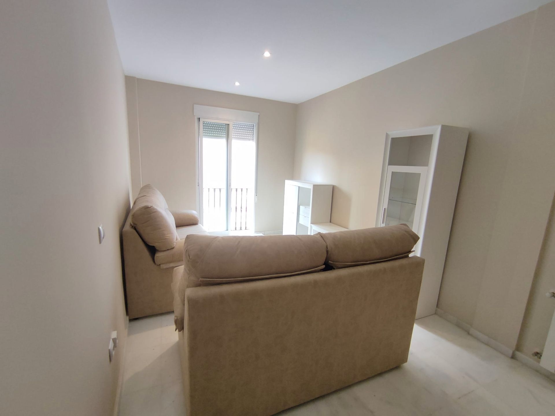 Piso en venta en Calle Bustos, 2