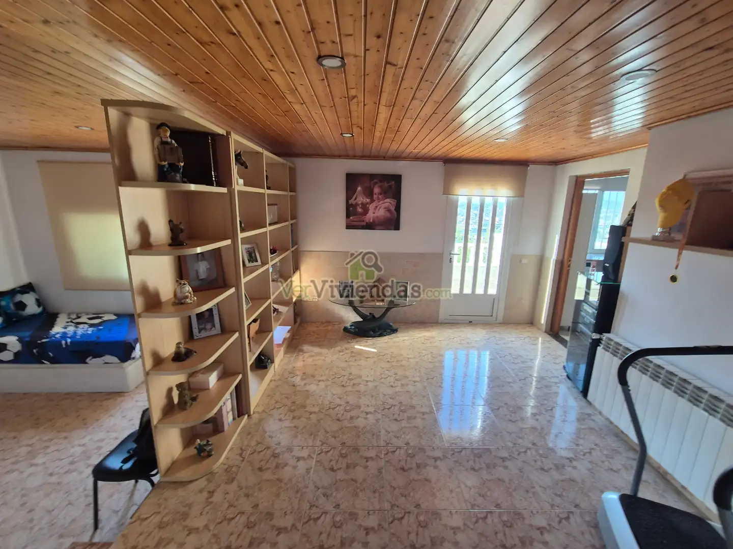 Sala d'estar de Casa o xalet en venda en Sant Vicenç Dels Horts amb Aire condicionat, Calefacció i Jardí privat
