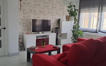 Sala d'estar de Apartament en venda en Cáceres Capital amb Terrassa