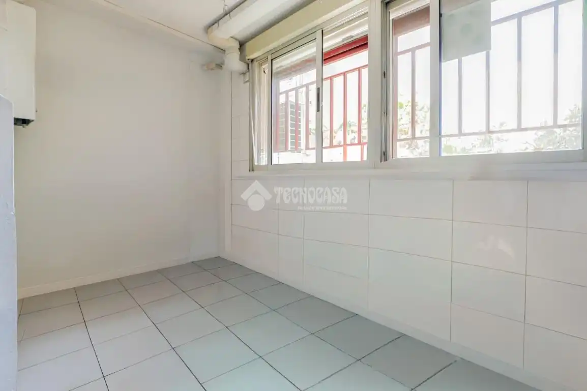 Habitación de Piso en venta en Sabadell con Aire acondicionado y Terraza