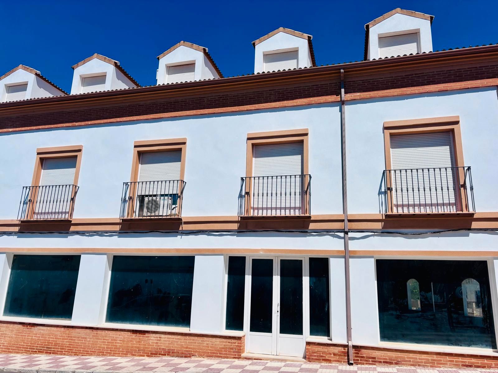 Exterior view of Duplex for sale in Fuente de Piedra  with Terrace, Storage room and Balcony