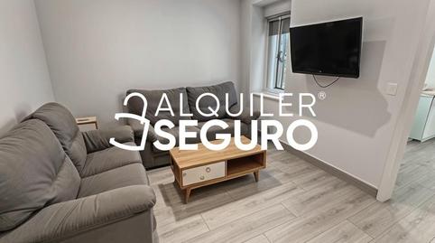 Foto 5 de Piso de alquiler en Becquer, San Gil,  Sevilla Capital