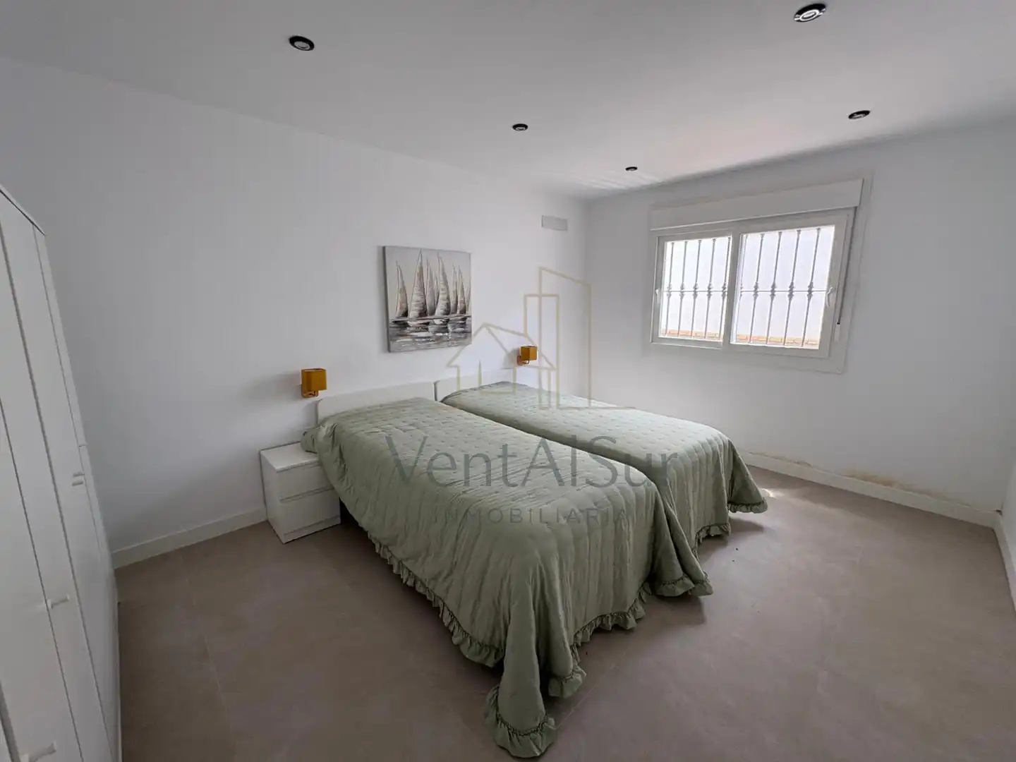 Bedroom of Houses for sale in Sanlúcar de Barrameda  with Air Conditioner, Terrace and Furnished