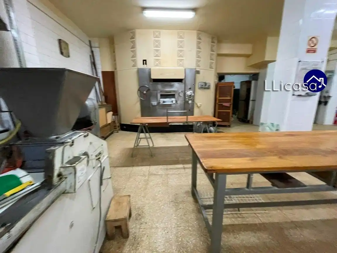Kitchen of Commercial properties for sale in Pedralba