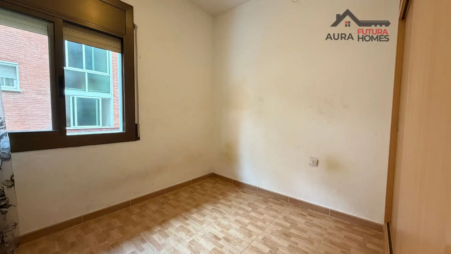 Habitación de Piso en venta en Castelldefels con Aire acondicionado, Calefacción y Amueblado