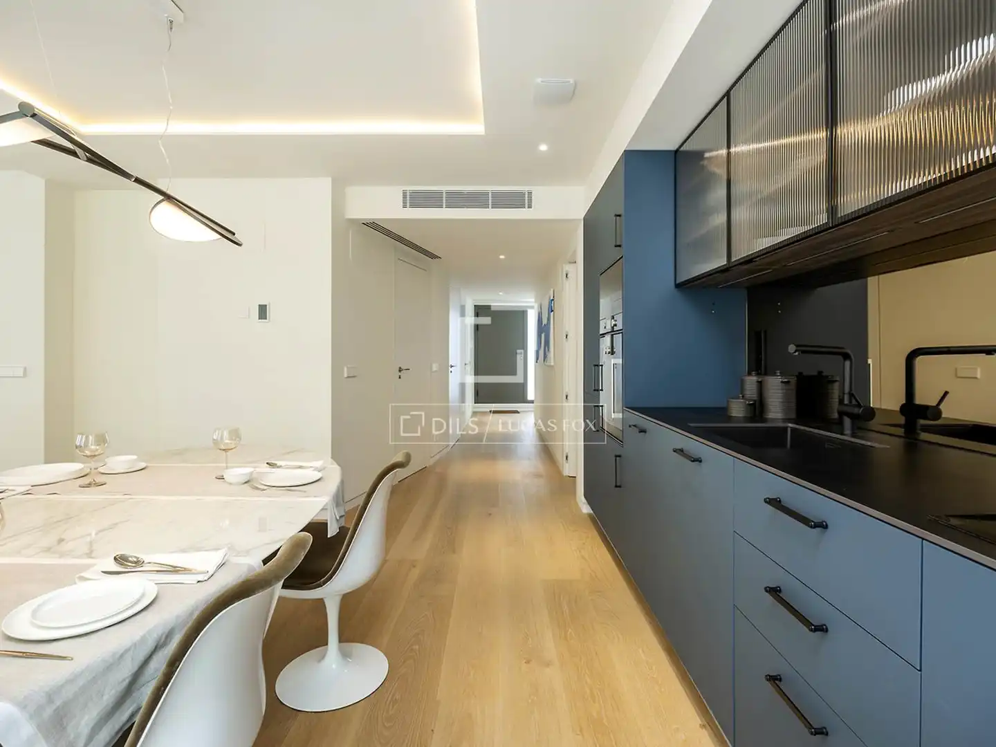 Kitchen of Flat for sale in Barcelona  with Air Conditioner, Terrace and Swimming Pool