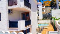 Exterior view of Apartment for sale in San Bartolomé de Tirajana  with Air Conditioner and Balcony