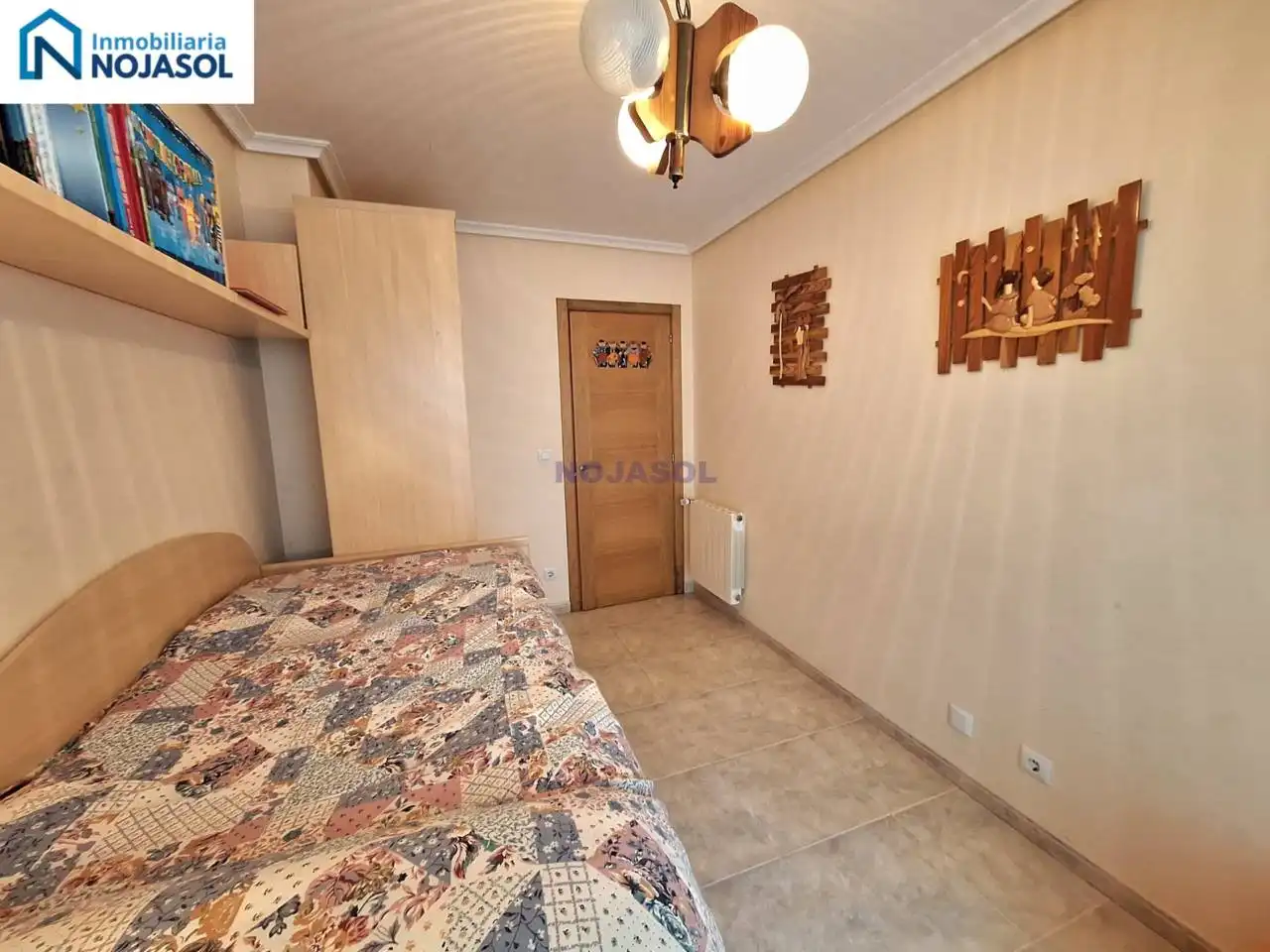Schlafzimmer von Wohnungen zur Miete in Noja mit Heizung, Privatgarten und Terrasse