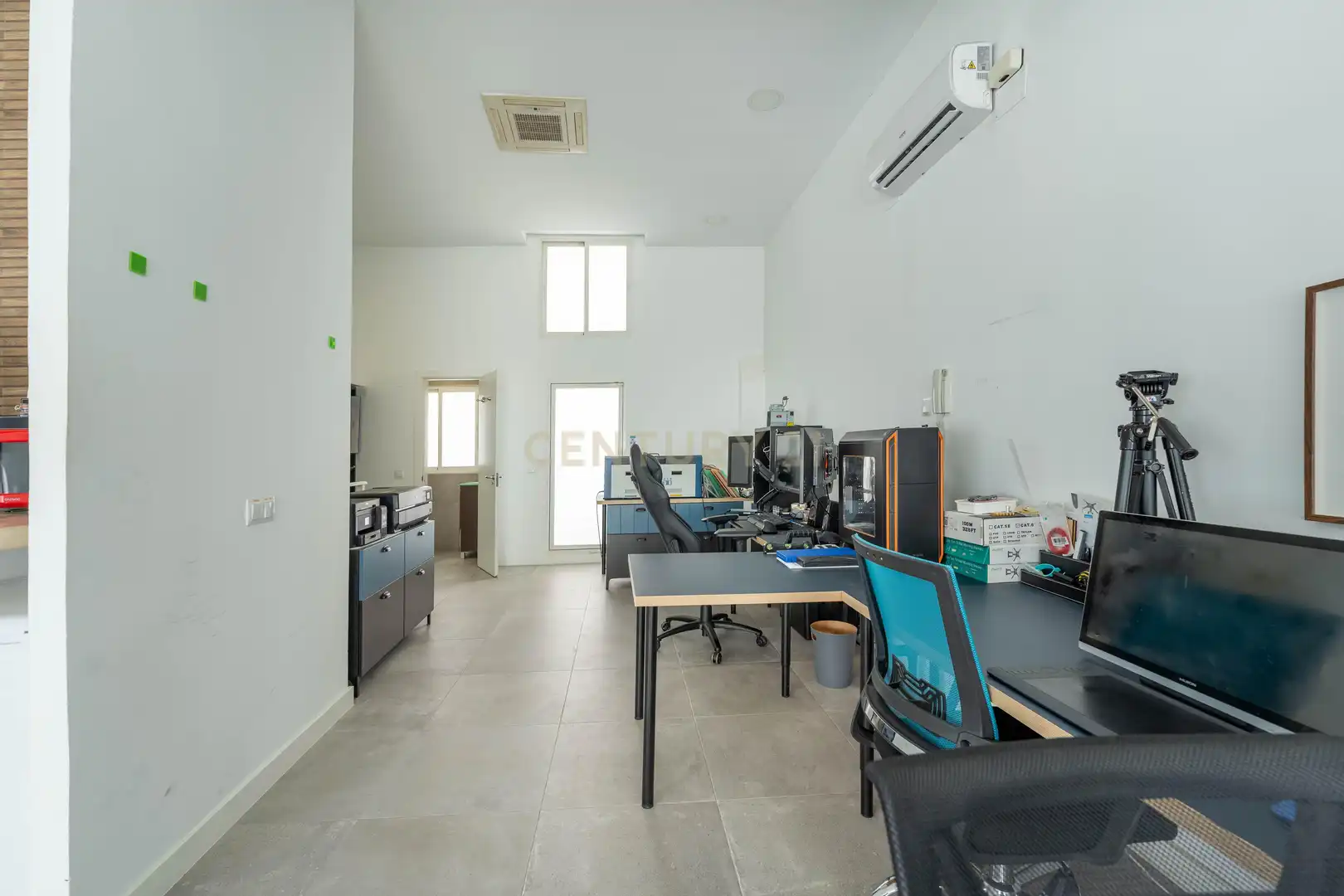 Local en venta en Madrid con Internet