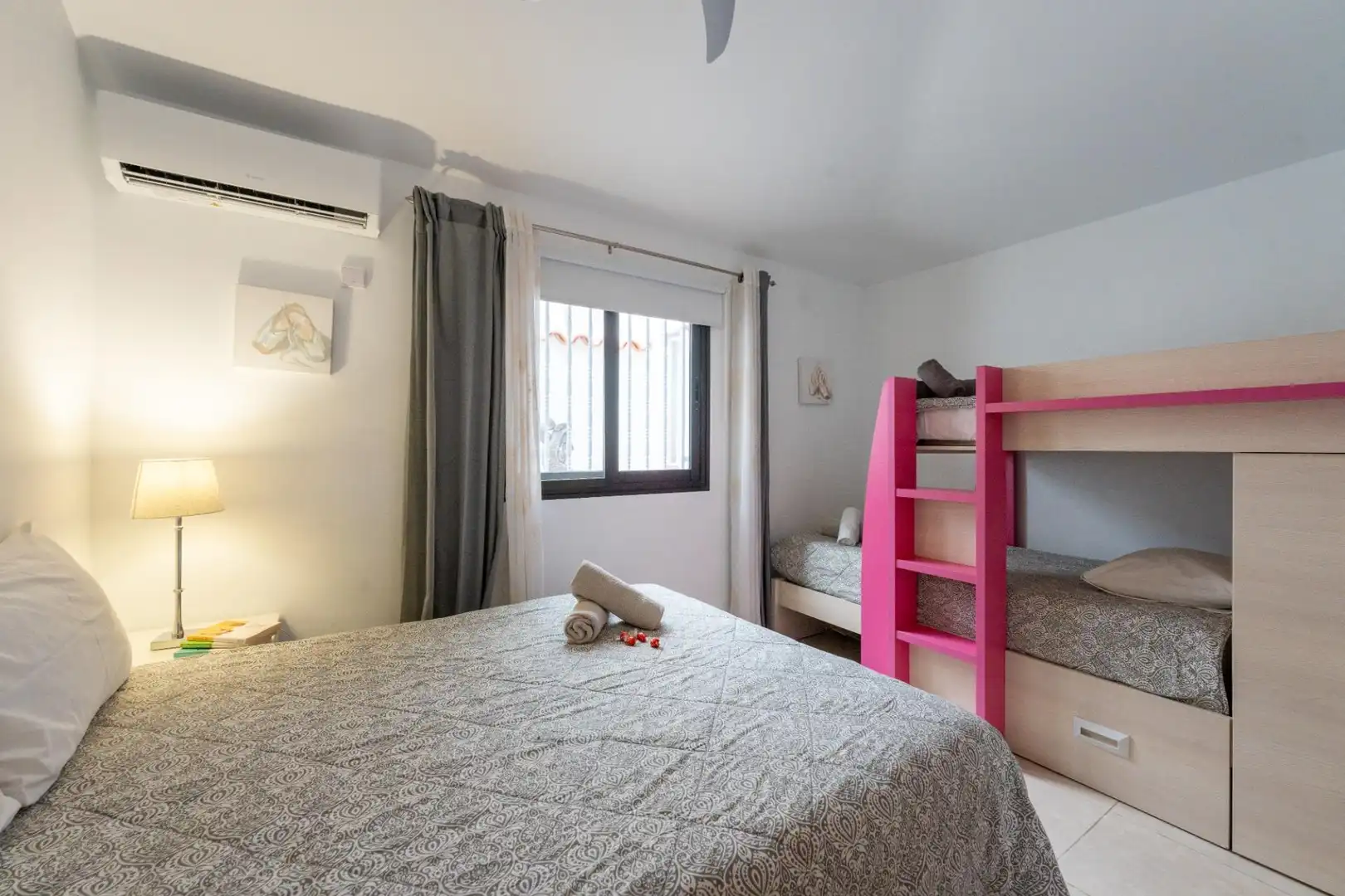 Dormitori de Casa o xalet en venda en San Miguel de Abona amb Aire condicionat, Jardí privat i Terrassa