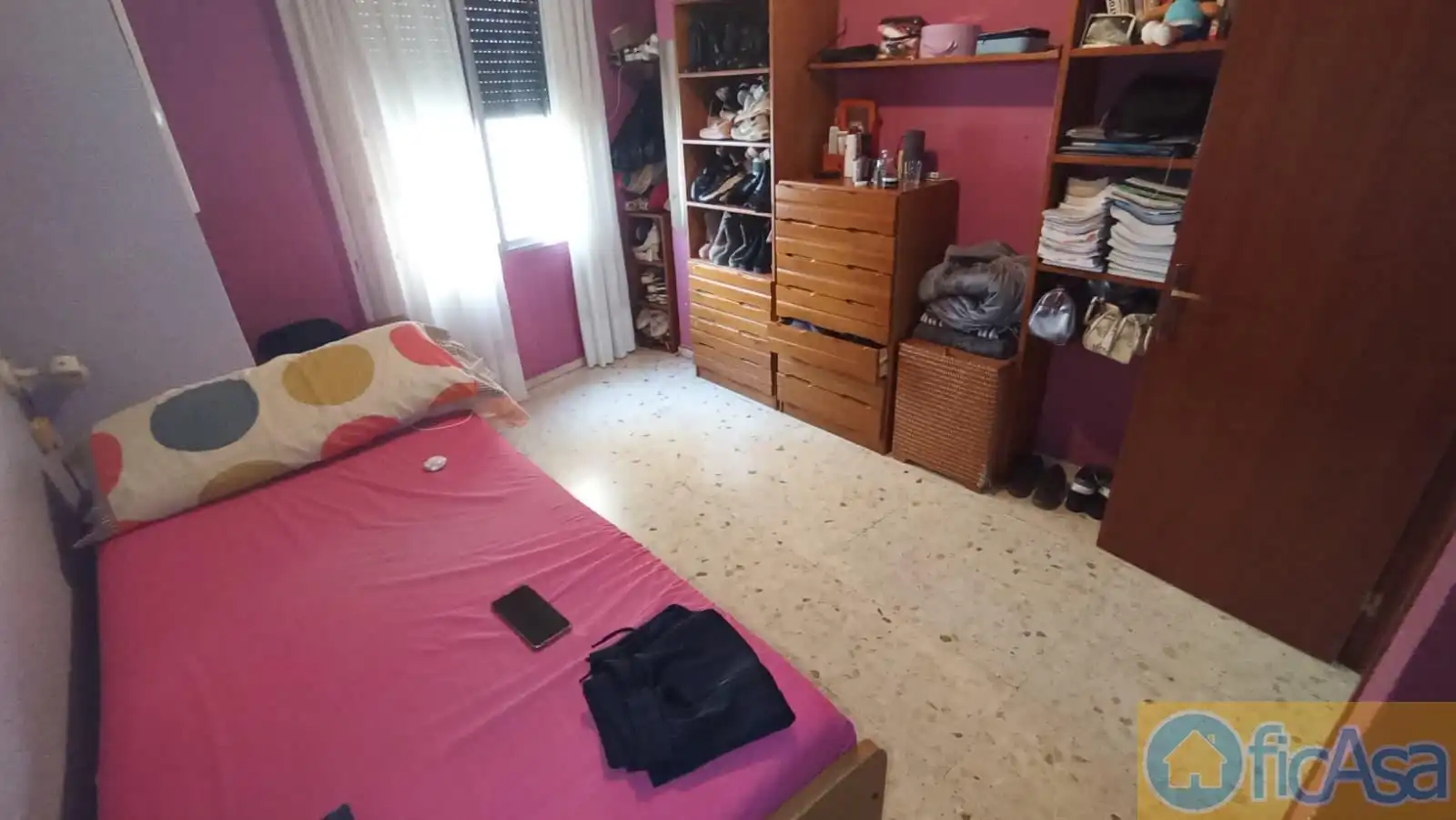 Habitación de Apartamento en venta en Castellón de la Plana / Castelló de la Plana con Aire acondicionado y Balcón