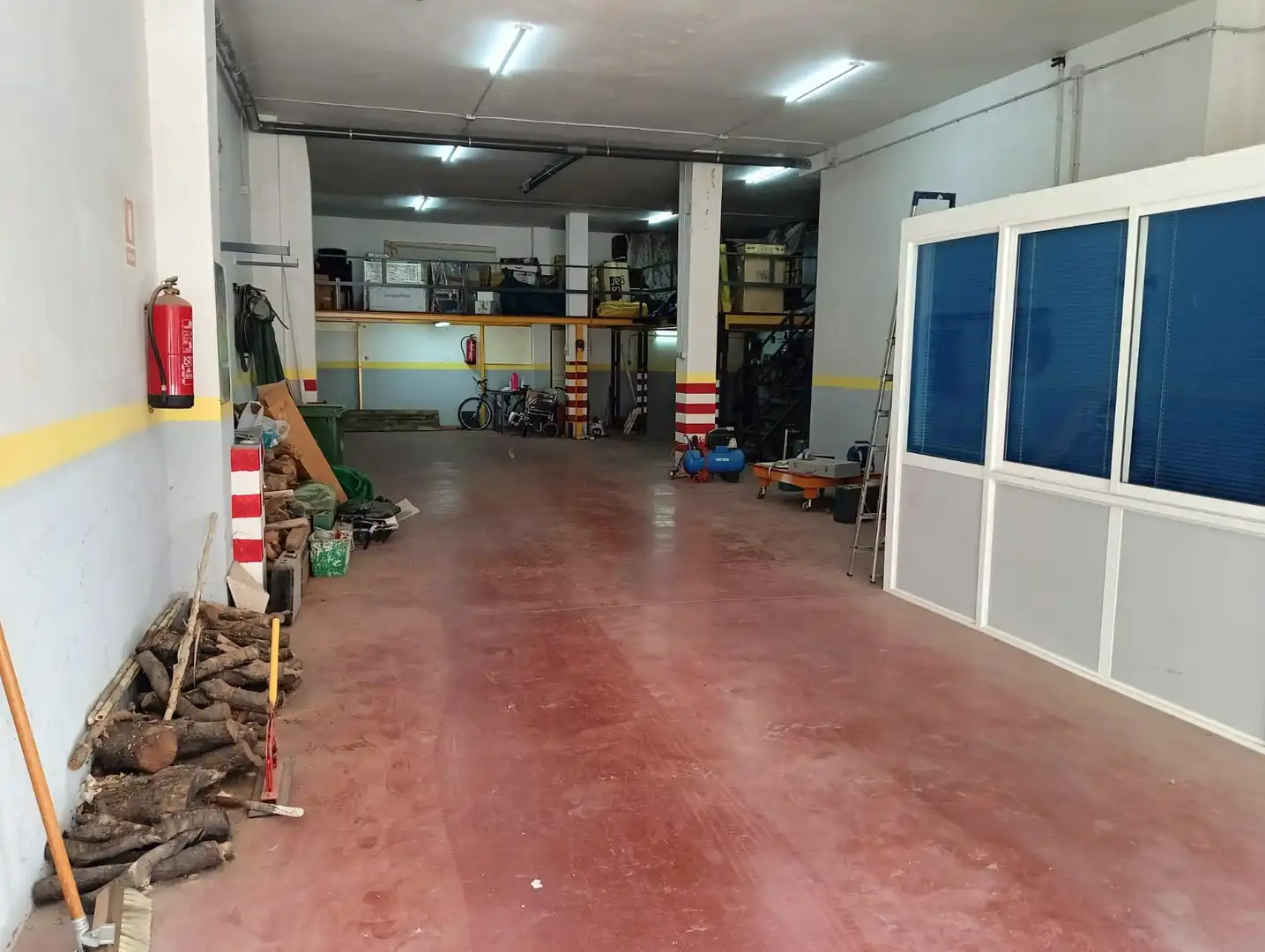 Local comercial en venda a Carrer de Cervera 28