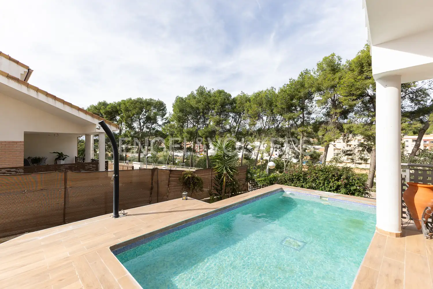 Houses for rent in Chiva, Valencia