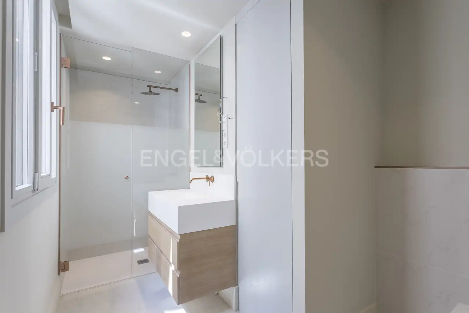 Baño de Piso de alquiler en Centro
