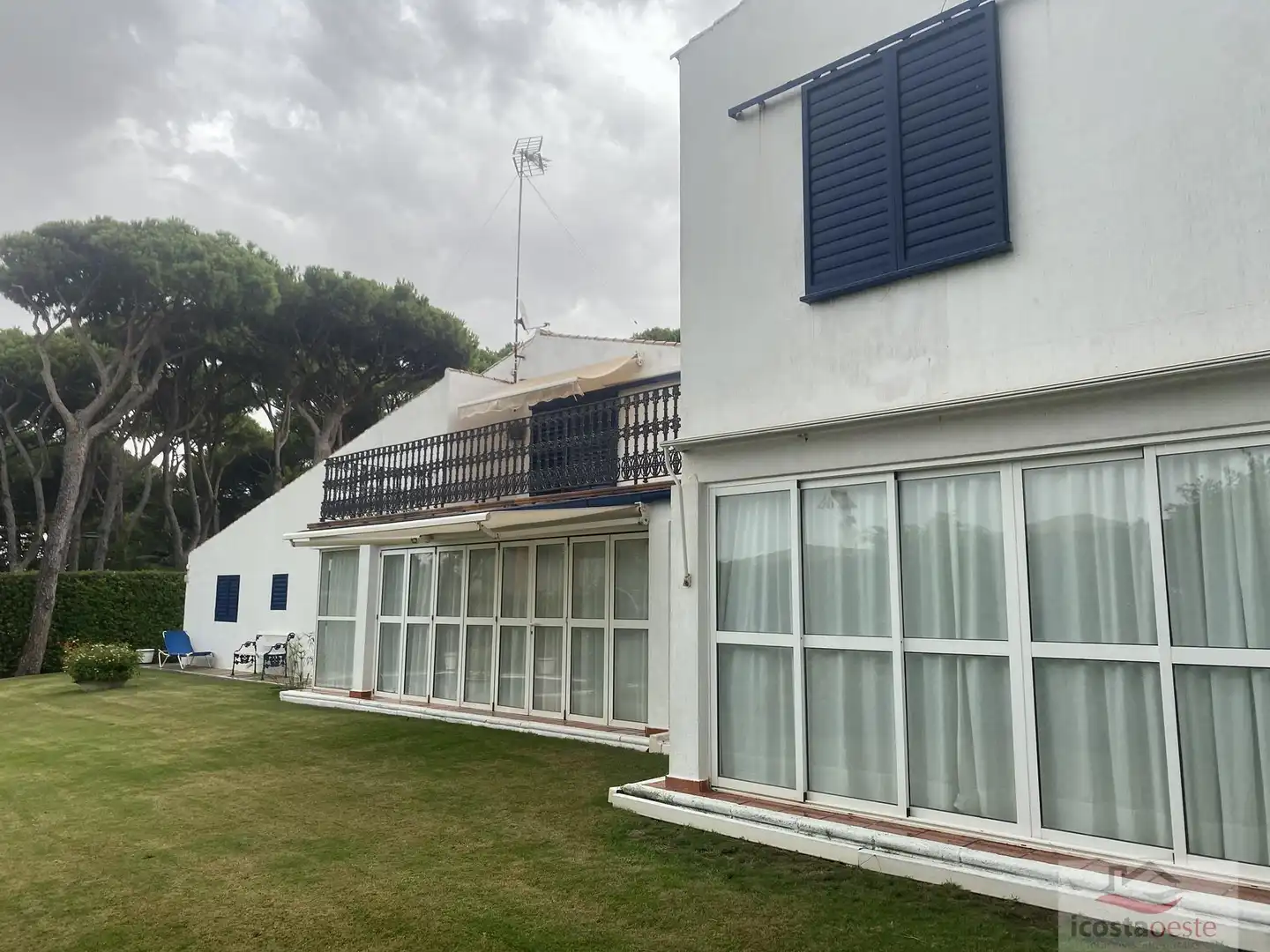 Vista exterior de Casa o chalet en venta en El Puerto de Santa María con Aire acondicionado, Calefacción y Terraza