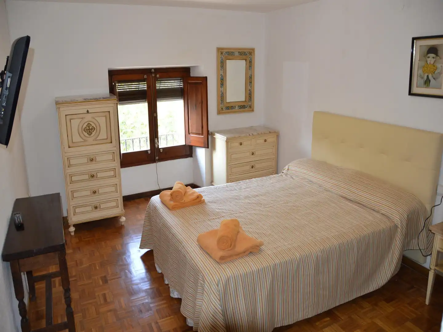 Dormitori de Casa adosada en venda en Sant Llorenç de la Muga amb Jardí privat, Terrassa i Traster