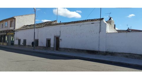 ESTUPENDO SOLAR EN EL CENTRO DE ARGES , JUNTO A LA PLAZA DEL AYUNTAMIENTO