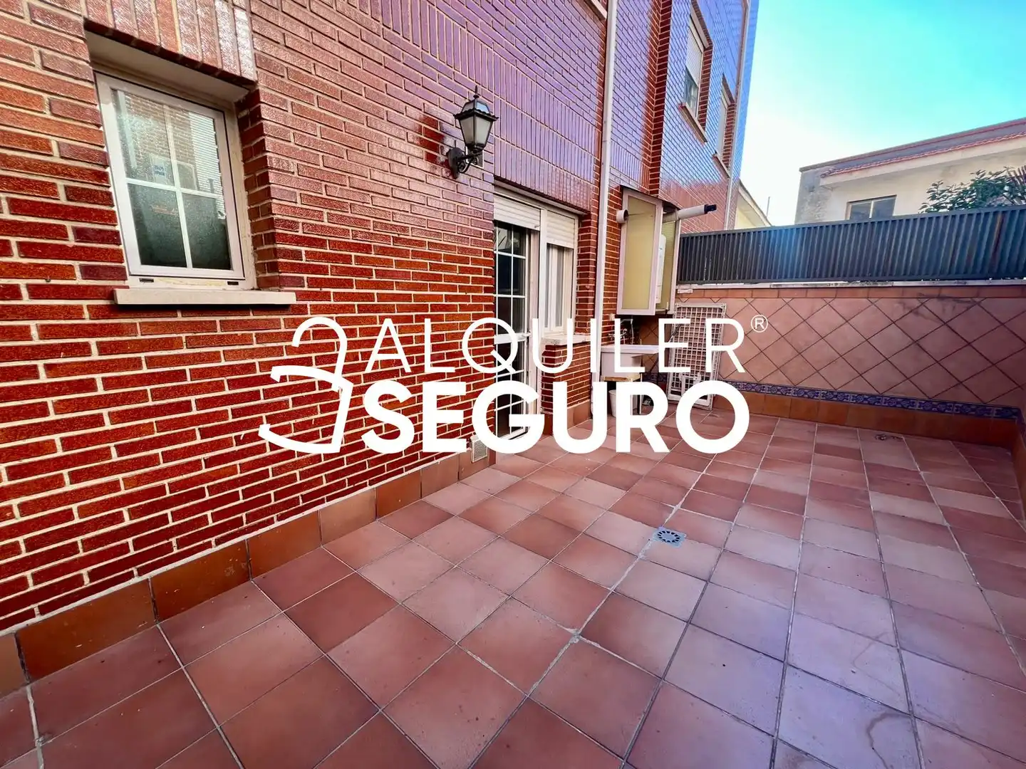 Terrace of Houses for rent in Paracuellos de Jarama  with Air Conditioner, Heating and Terrace