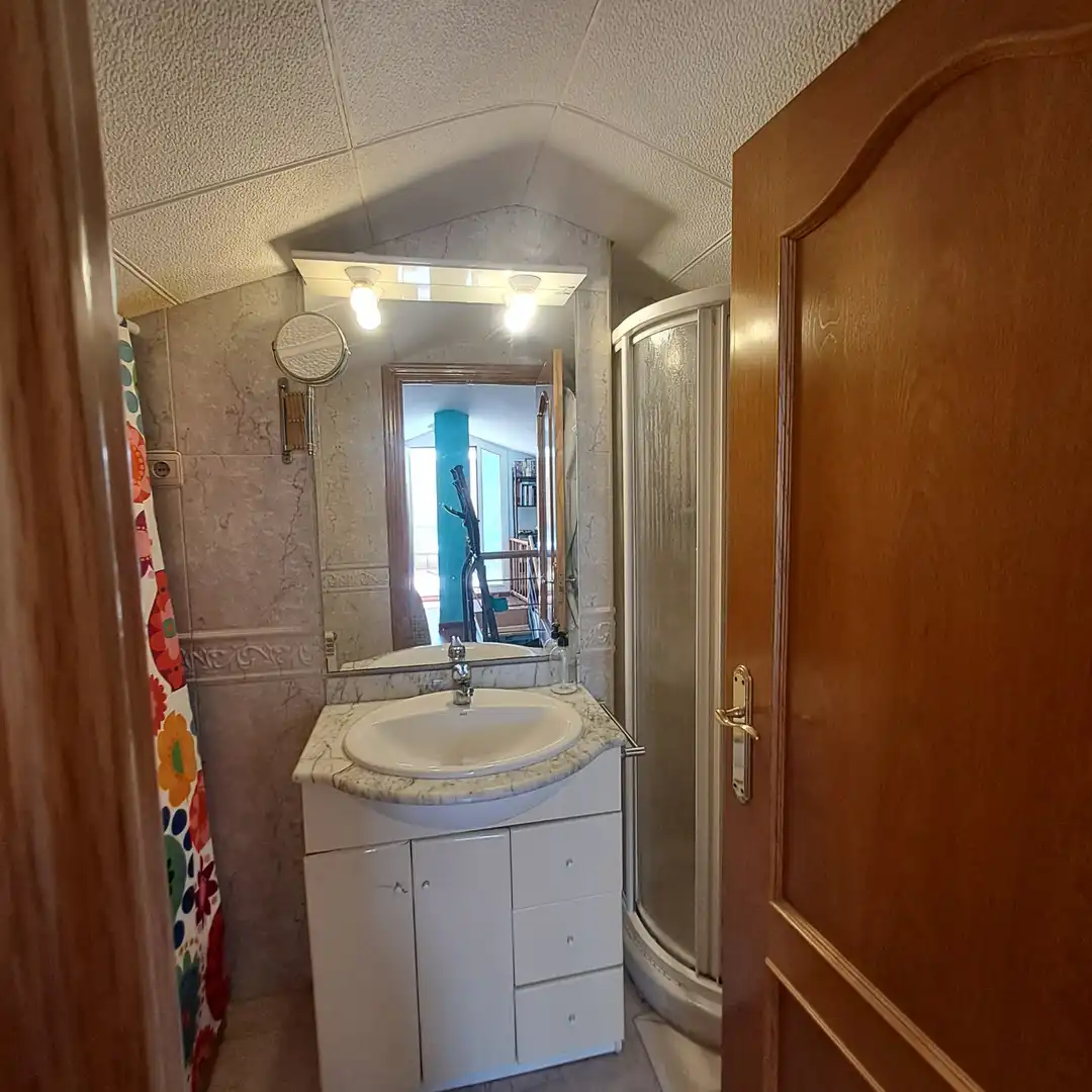 Baño de Dúplex en venta en Castellbisbal con Calefacción, Parquet y Terraza