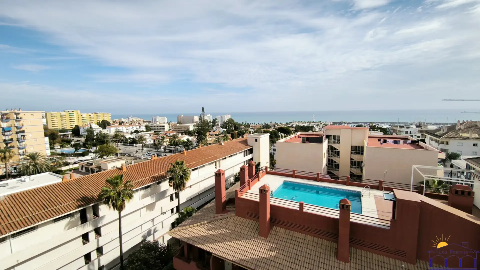 Piscina de Apartamento en venta en Benalmádena con Aire acondicionado, Calefacción y Terraza