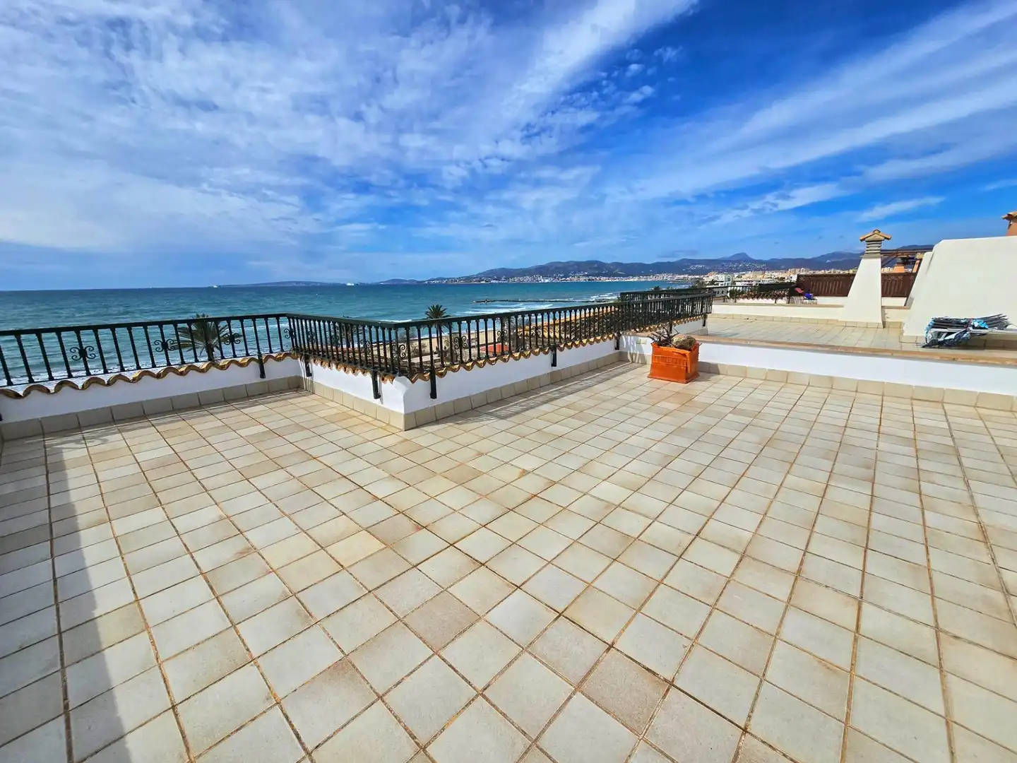 Terrassa de Pis de lloguer en  Palma de Mallorca amb Calefacció, Parquet i Terrassa