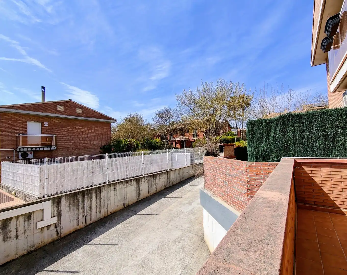 Vista exterior de Casa adosada en venta en Tarragona con Aire acondicionado, Calefacción y Jardín privado