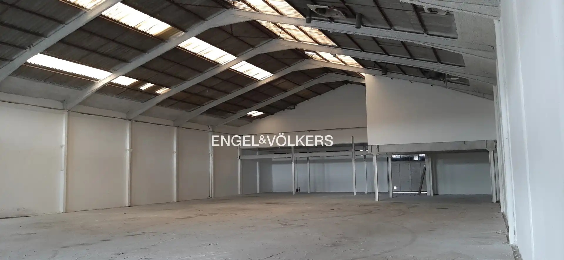 Local comercial de lloguer a Centre - Eixample – Can Llobet, imagen 3