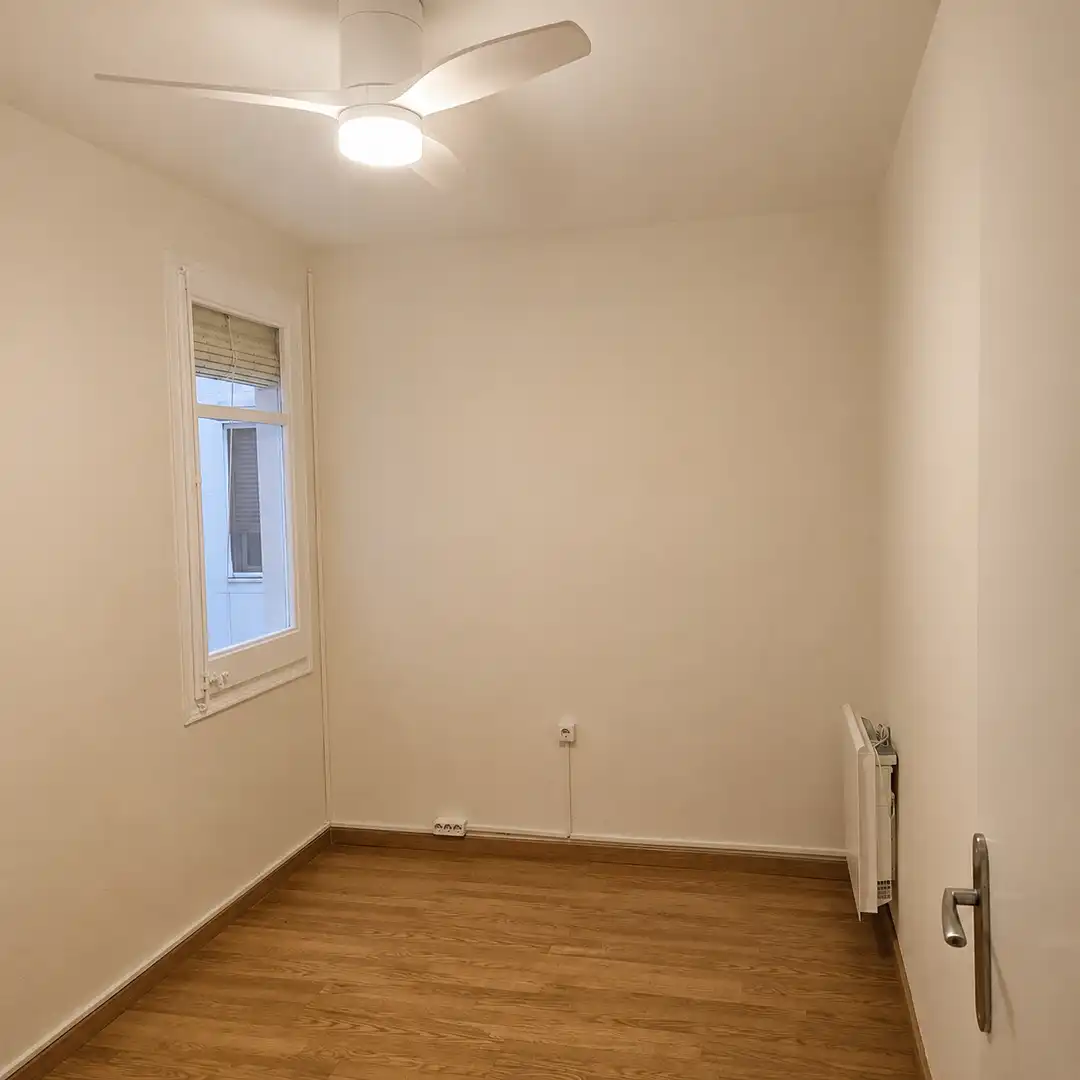 Flat for rent in Carrer de Craywinckel, El Putget i el Farró