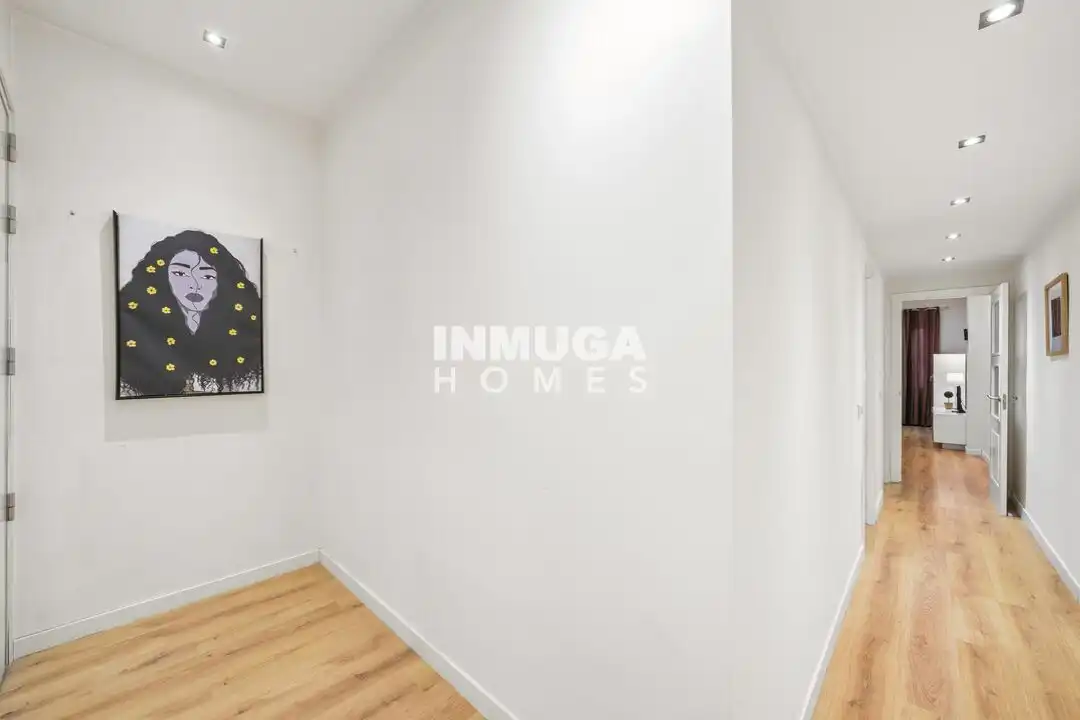 Schlafzimmer von Wohnung zum Verkauf in Madrid mit Klimaanlage und Heizung