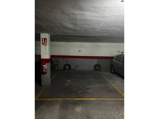 Garaje en Alquiler en Avenida Puerto en La Creu del Grau