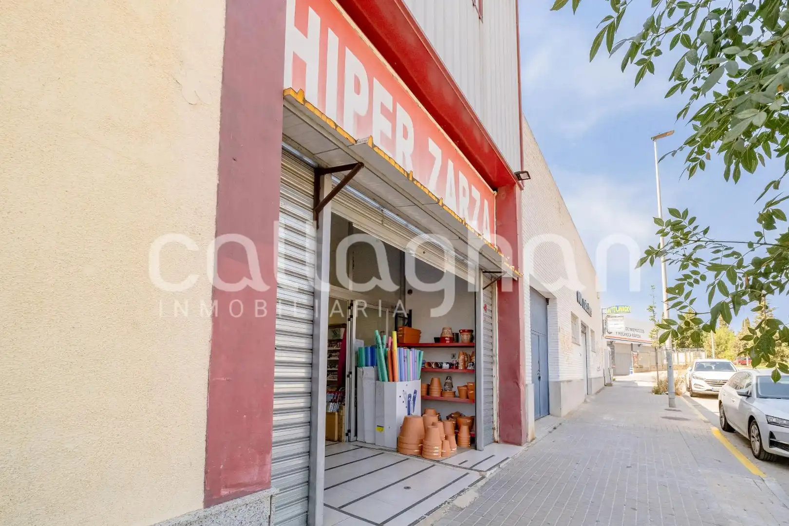 Industrial buildings for sale in Godella