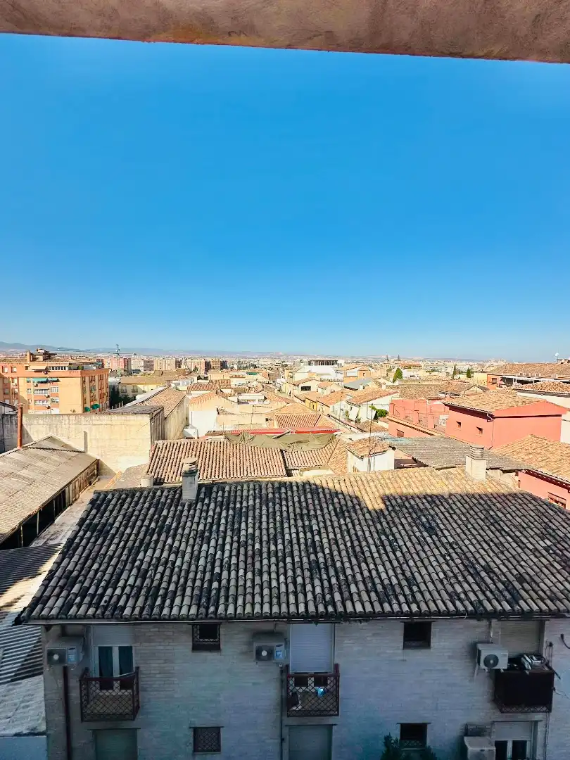 Vista exterior de Apartamento de alquiler en Granada con Aire acondicionado, Calefacción y Parquet